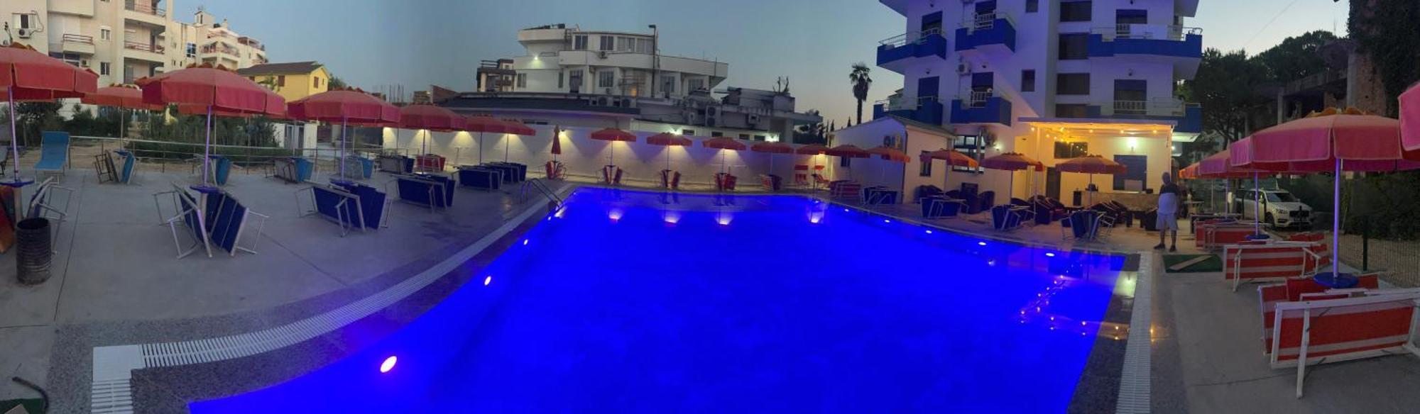 Blue Balcony Hotel Golem  Zewnętrze zdjęcie